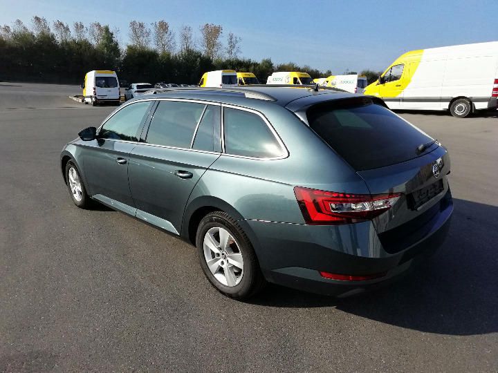 Photo 4 VIN: TMBJG7NP6J7533624 - SKODA SUPERB 