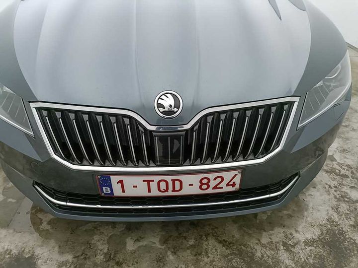 Photo 5 VIN: TMBJG7NP7J7546771 - SKODA SUPERB 