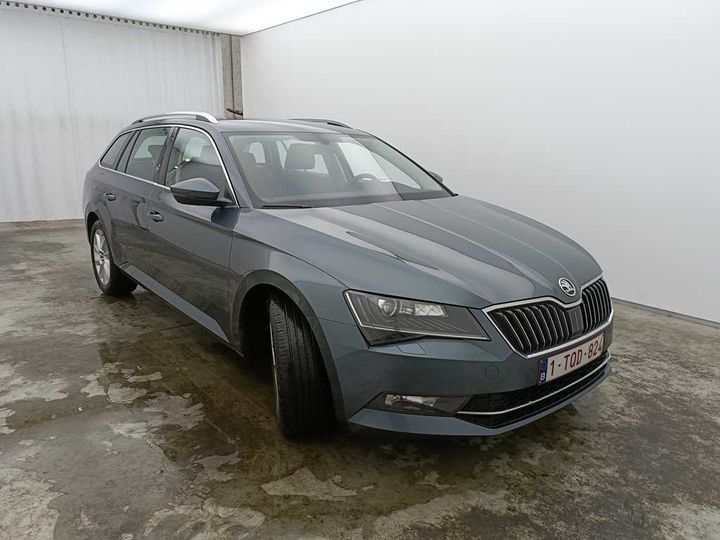 Photo 8 VIN: TMBJG7NP7J7546771 - SKODA SUPERB 