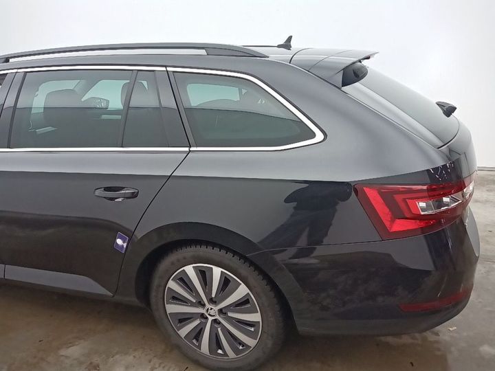 Photo 18 VIN: TMBJG7NP7J7606399 - SKODA SUPERB COMBI &#3915 