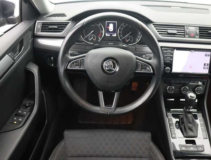 Photo 9 VIN: TMBJG7NP8H7012091 - SKODA SUPERB 