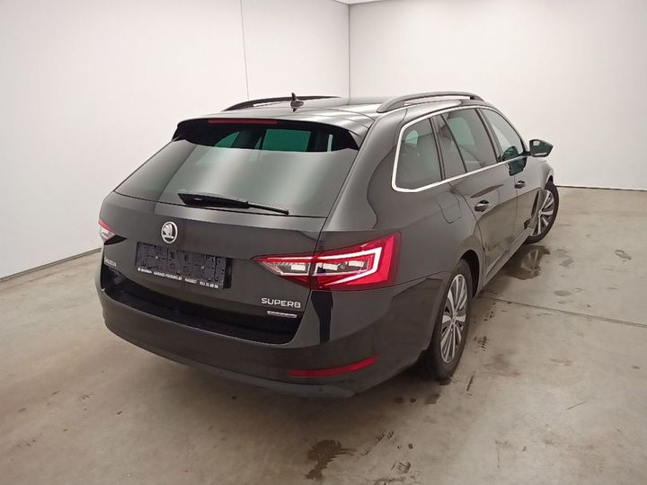 Photo 2 VIN: TMBJG7NP8H7522991 - SKODA SUPERB 