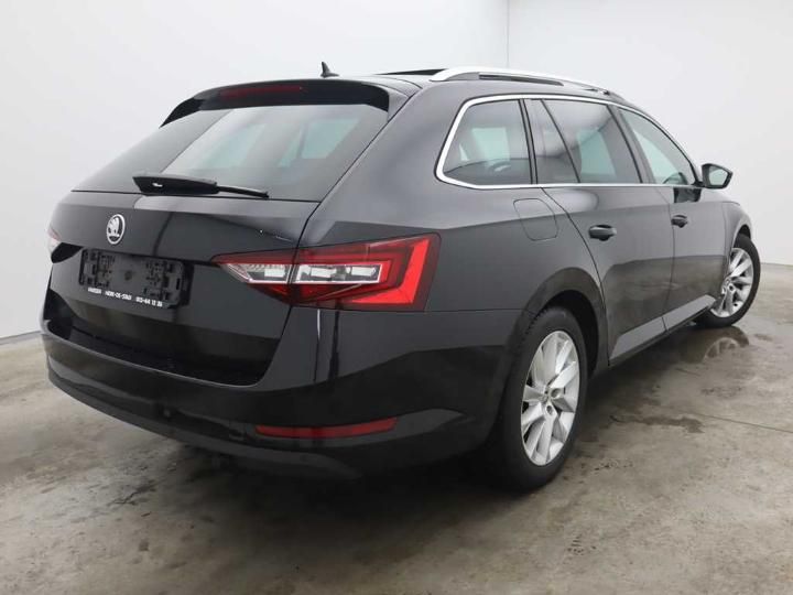 Photo 2 VIN: TMBJG7NP8H7557921 - SKODA SUPERB 