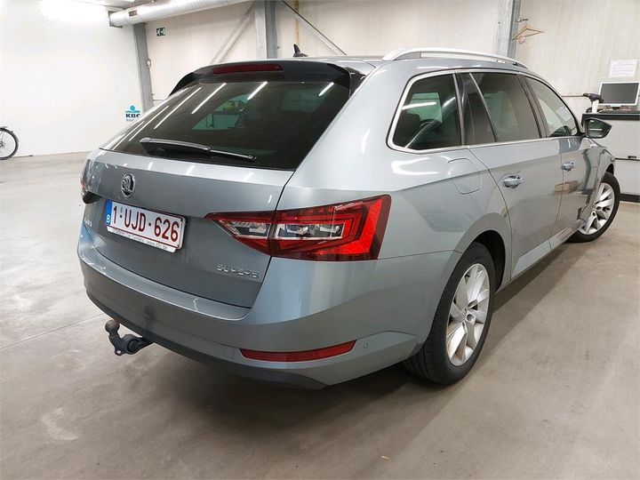 Photo 2 VIN: TMBJG7NP8J7582419 - SKODA SUPERB 