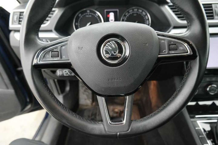 Photo 31 VIN: TMBJG7NP9H7546071 - SKODA SUPERB 