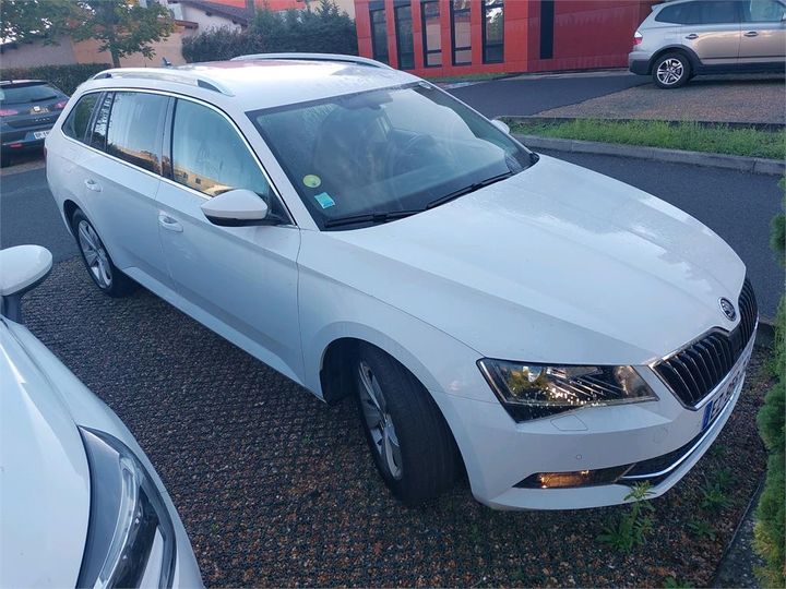 Photo 2 VIN: TMBJG7NP9J7608624 - SKODA SUPERB 