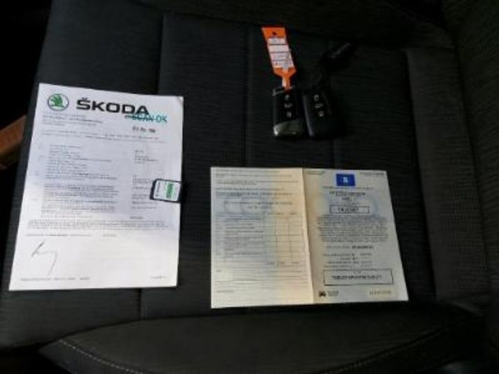 Photo 13 VIN: TMBJG7NPXG7067530 - SKODA SUPERB 