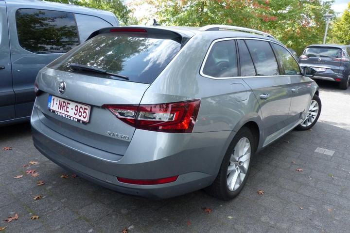 Photo 2 VIN: TMBJG7NPXG7071299 - SKODA SUPERB 