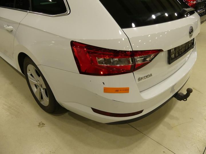 Photo 19 VIN: TMBJG7NPXG7083131 - SKODA SUPERB 