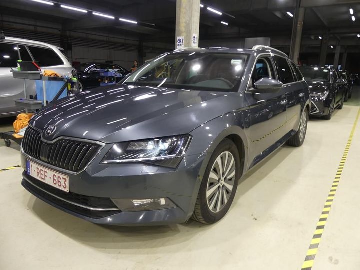 Photo 1 VIN: TMBJG7NPXH7040426 - SKODA SUPERB 