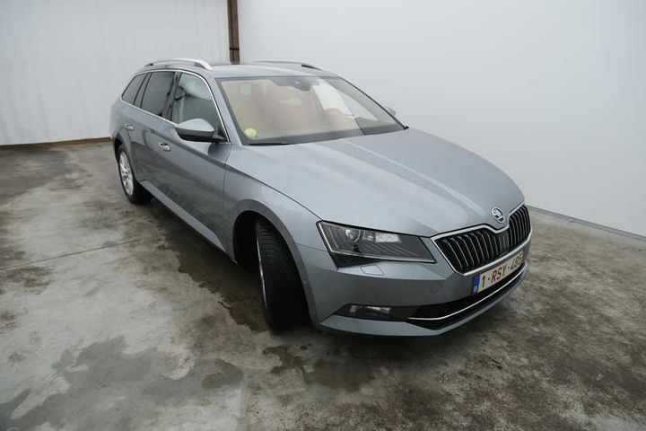 Photo 8 VIN: TMBJG7NPXH7529425 - SKODA SUPERB 