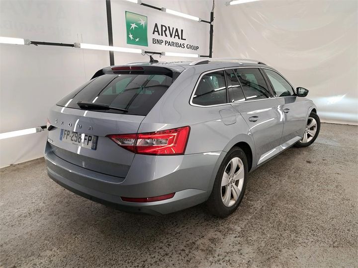 Photo 2 VIN: TMBJG7NPXL7044551 - SKODA SUPERB 