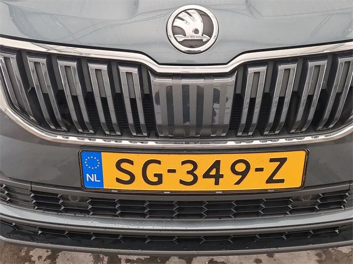 Photo 5 VIN: TMBJG7NU0J5030558 - SKODA KAROQ 