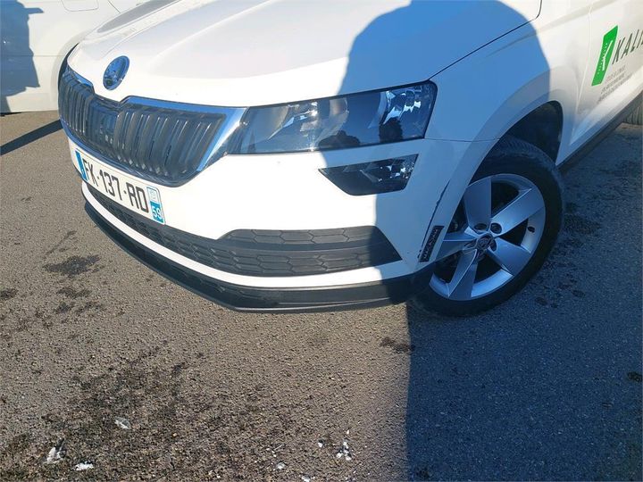 Photo 29 VIN: TMBJG7NU0L2011657 - SKODA KAROQ 