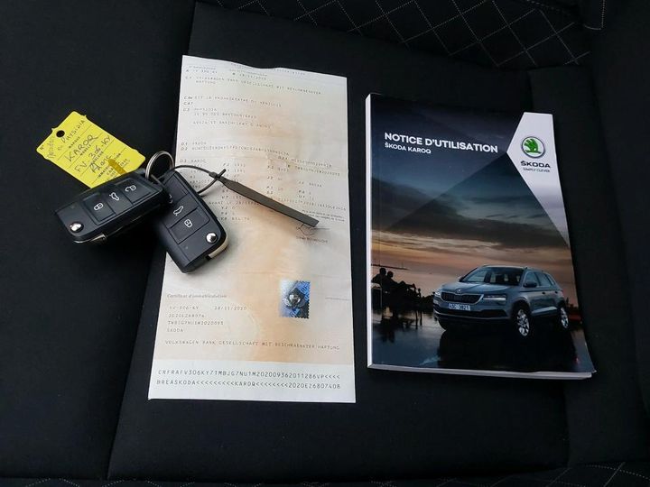 Photo 10 VIN: TMBJG7NU1M2020093 - SKODA KAROQ 