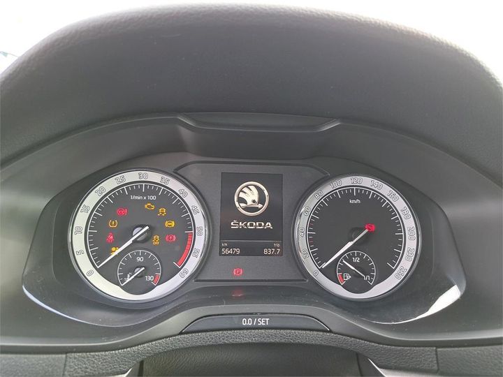 Photo 2 VIN: TMBJG7NU1M5017953 - SKODA KAROQ 