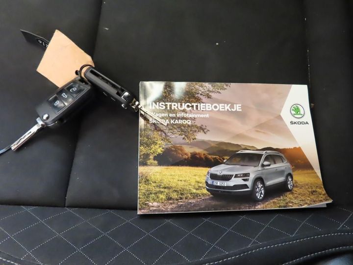 Photo 10 VIN: TMBJG7NU3J2019216 - SKODA KAROQ 