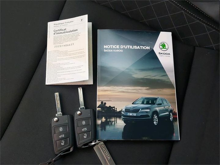 Photo 6 VIN: TMBJG7NU3M5017064 - SKODA KAROQ 