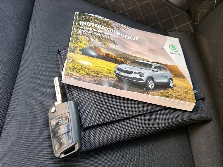 Photo 15 VIN: TMBJG7NUXJ2011033 - SKODA KAROQ 