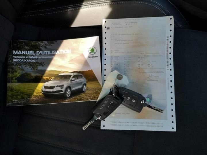 Photo 4 VIN: TMBJG7NUXK2012247 - SKODA KAROQ 