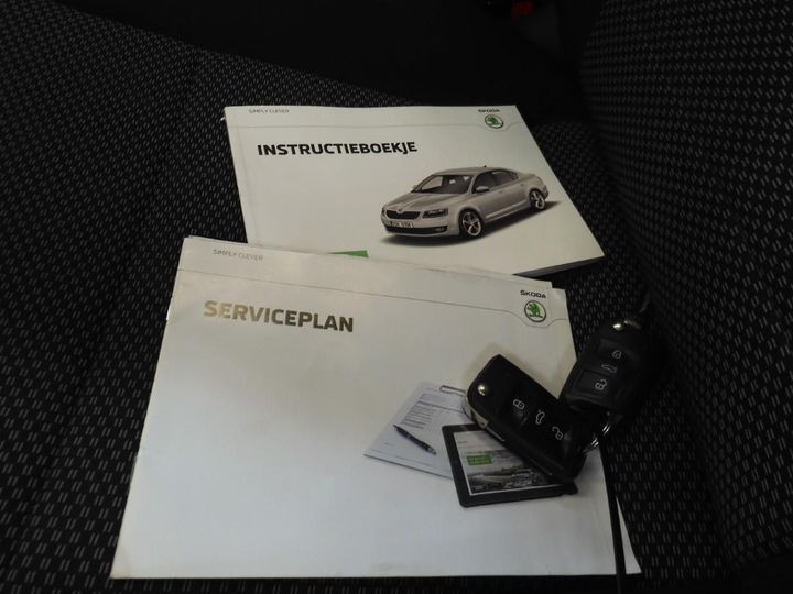 Photo 11 VIN: TMBJG9NE0G0050061 - SKODA OCTAVIA 