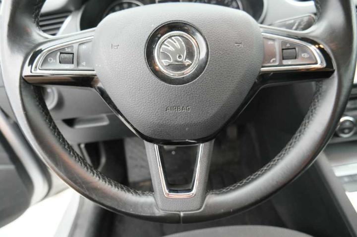 Photo 31 VIN: TMBJG9NE0H0037294 - SKODA OCTAVIA 