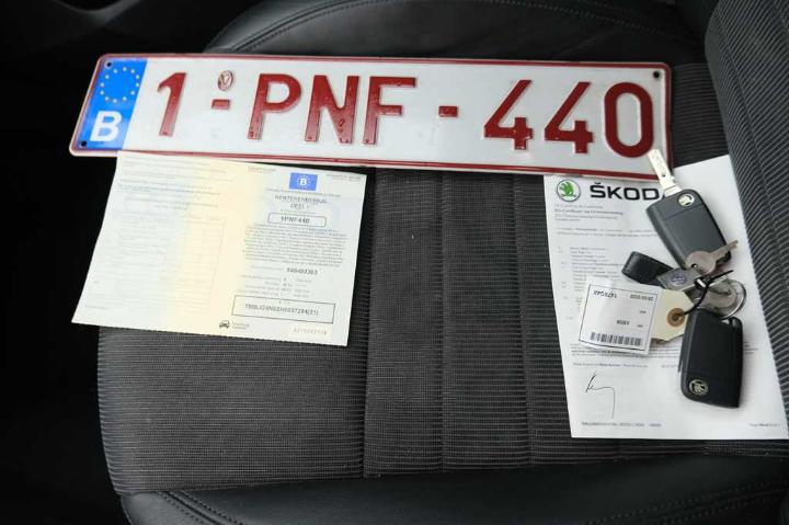 Photo 4 VIN: TMBJG9NE0H0037294 - SKODA OCTAVIA 