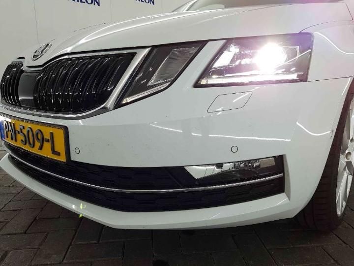 Photo 14 VIN: TMBJG9NE0J0106586 - SKODA OCTAVIA 