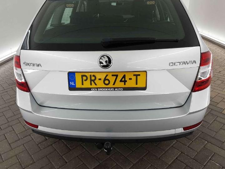 Photo 22 VIN: TMBJG9NE0J0128961 - SKODA OCTAVIA 