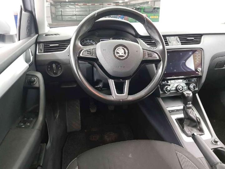 Photo 7 VIN: TMBJG9NE0J0128961 - SKODA OCTAVIA 