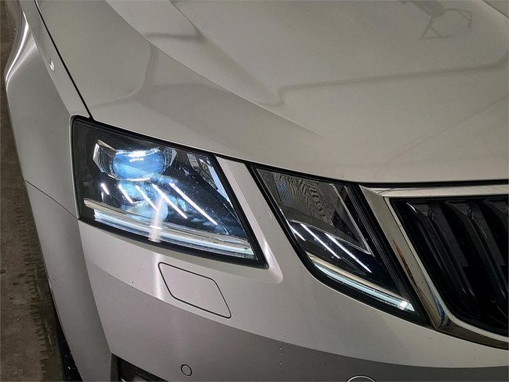 Photo 10 VIN: TMBJG9NE0J0167078 - SKODA OCTAVIA 