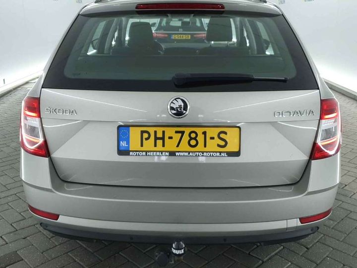 Photo 11 VIN: TMBJG9NE1J0100456 - SKODA OCTAVIA 