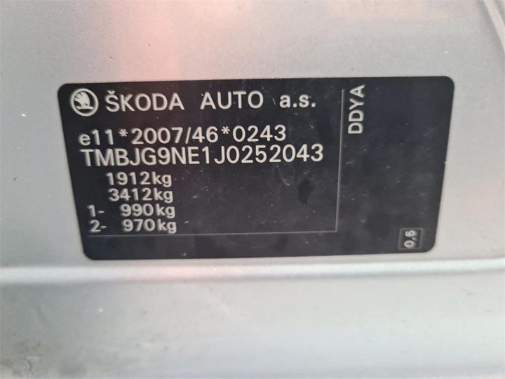 Photo 12 VIN: TMBJG9NE1J0252043 - SKODA OCTAVIA 