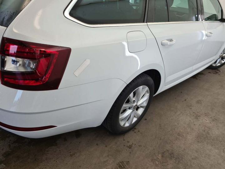 Photo 4 VIN: TMBJG9NE1J0349694 - SKODA OCTAVIA 