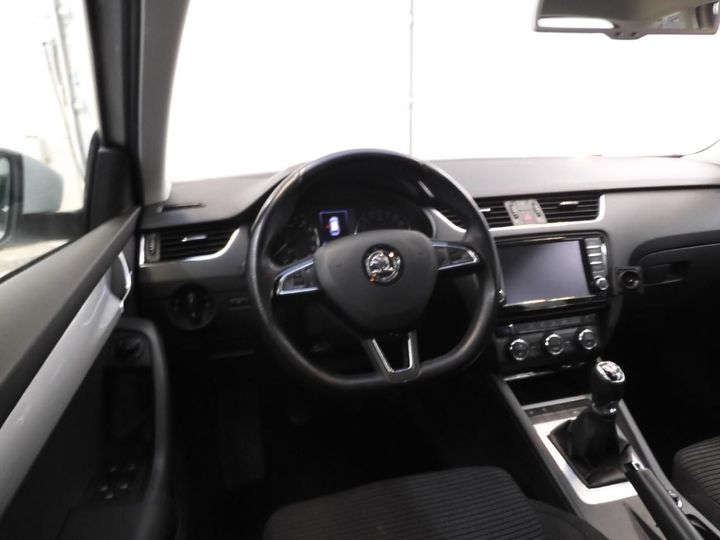 Photo 3 VIN: TMBJG9NE2G0110907 - SKODA OCTAVIA COMBI 