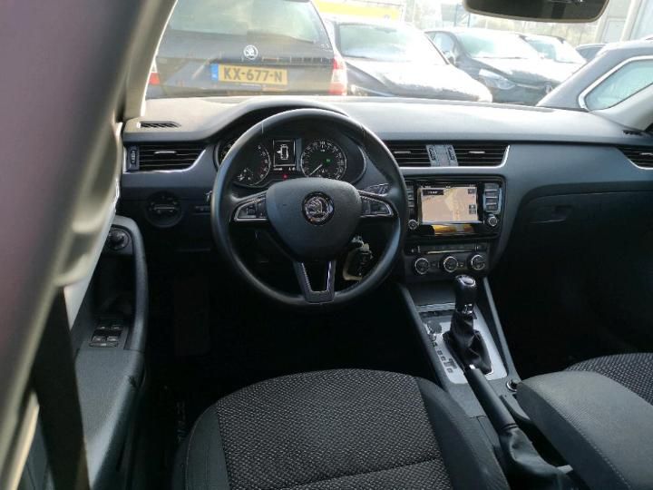 Photo 6 VIN: TMBJG9NE2H0140720 - SKODA OCTAVIA 