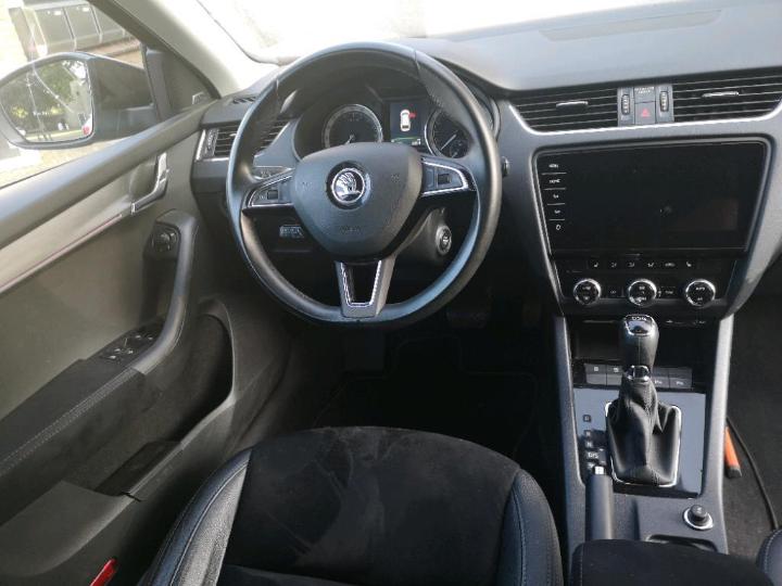 Photo 6 VIN: TMBJG9NE2J0073381 - SKODA OCTAVIA 