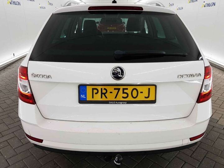 Photo 11 VIN: TMBJG9NE2J0122045 - SKODA OCTAVIA 