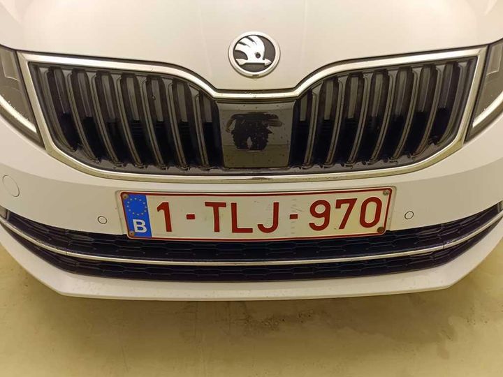 Photo 11 VIN: TMBJG9NE2J0215194 - SKODA OCTAVIA 