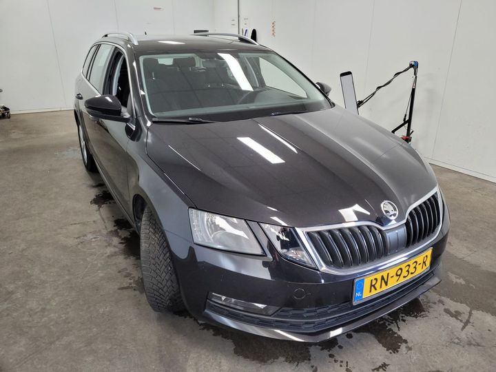 Photo 4 VIN: TMBJG9NE2J0237356 - SKODA OCTAVIA 