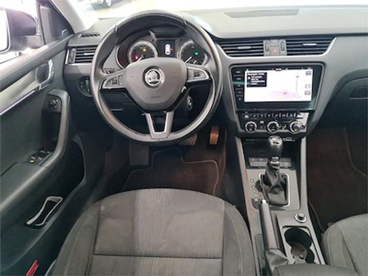 Photo 8 VIN: TMBJG9NE2J0298996 - SKODA OCTAVIA 