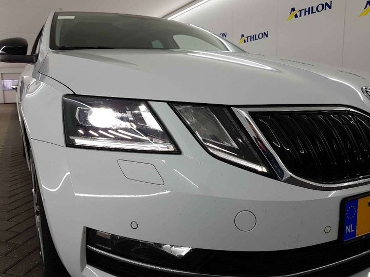 Photo 14 VIN: TMBJG9NE2J0371168 - SKODA OCTAVIA 