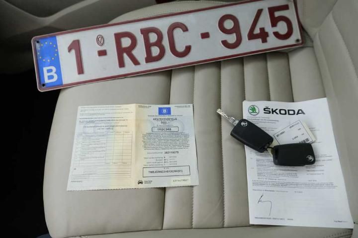 Photo 4 VIN: TMBJG9NE3H0100260 - SKODA OCTAVIA 