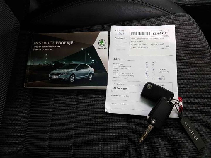 Photo 18 VIN: TMBJG9NE3H0101084 - SKODA OCTAVIA 