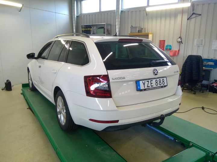 Photo 2 VIN: TMBJG9NE3J0213020 - SKODA OCTAVIA 