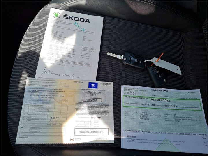 Photo 9 VIN: TMBJG9NE3J0213924 - SKODA OCTAVIA 