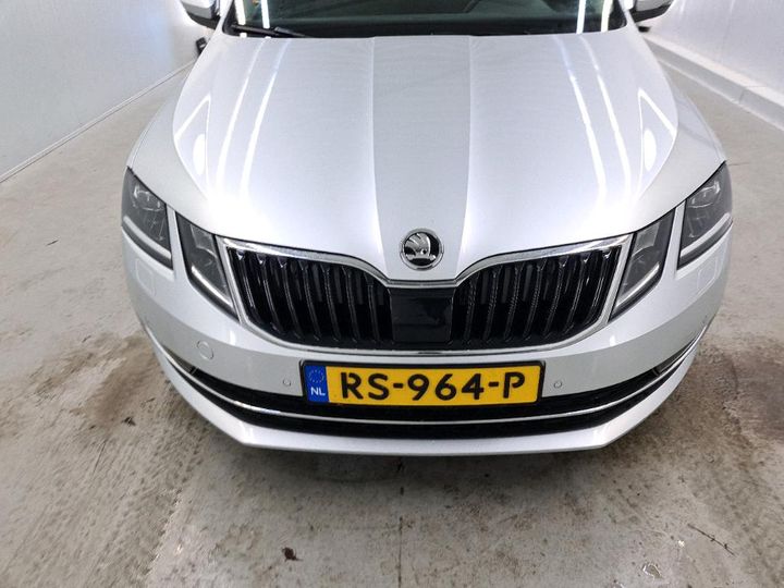 Photo 11 VIN: TMBJG9NE3J0240914 - SKODA OCTAVIA 