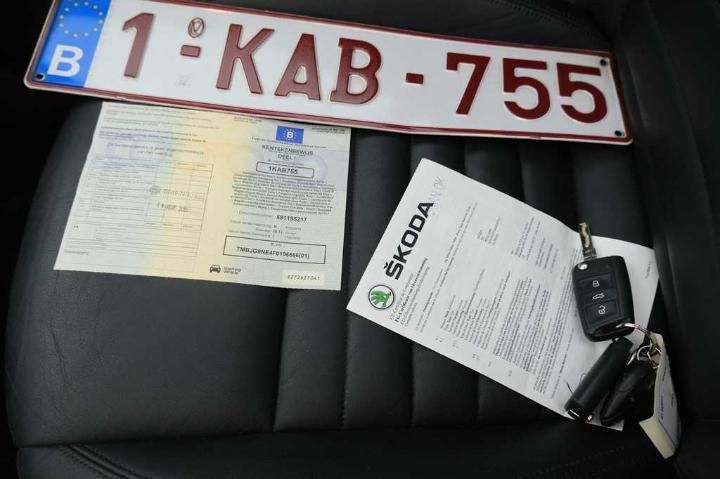 Photo 4 VIN: TMBJG9NE4F0196686 - SKODA OCTAVIA 