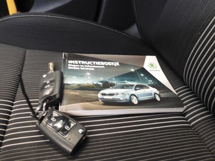 Photo 15 VIN: TMBJG9NE4J0036266 - SKODA OCTAVIA 