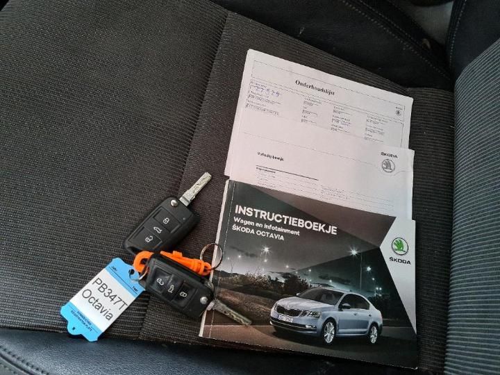 Photo 12 VIN: TMBJG9NE4J0040429 - SKODA OCTAVIA 